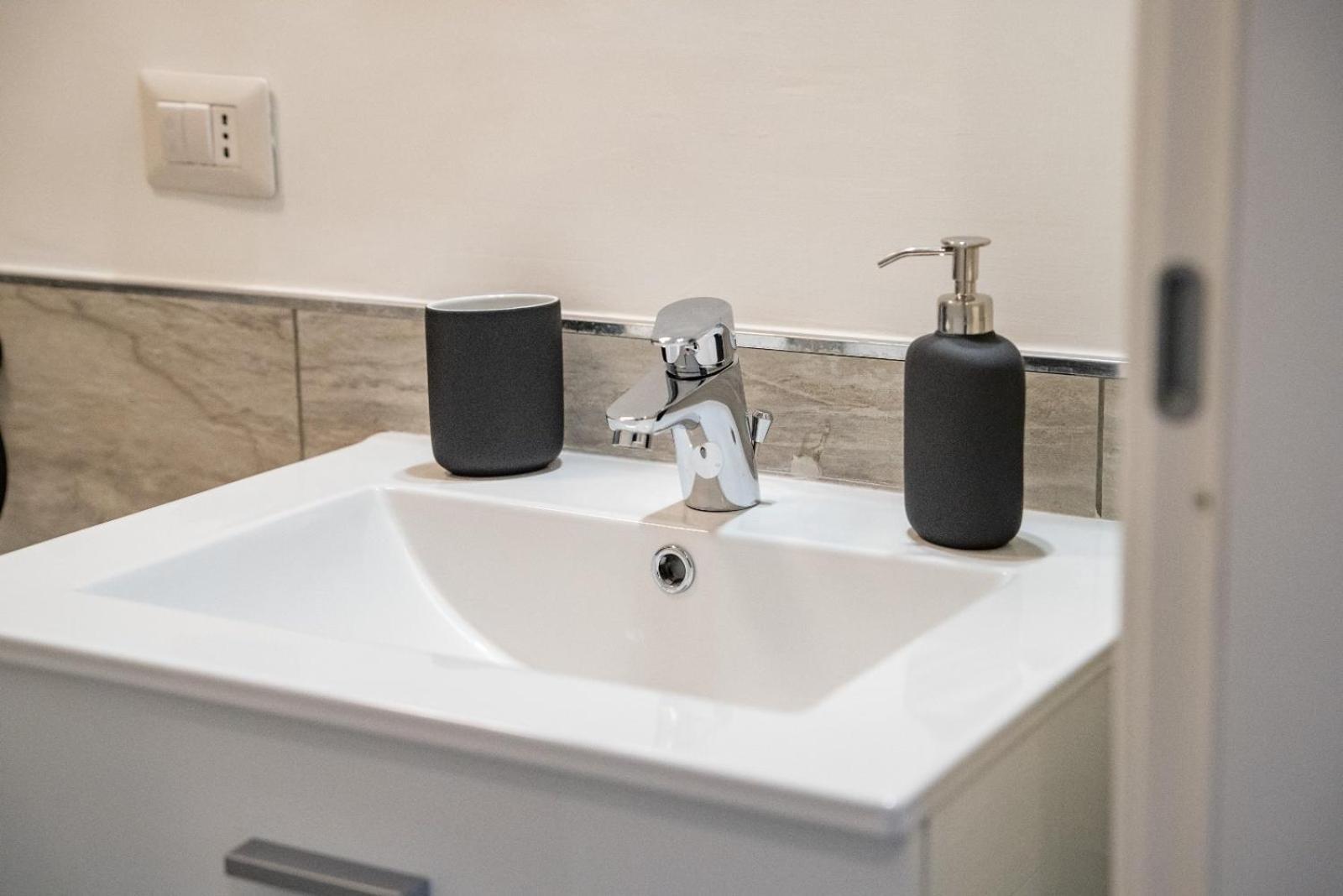Bovio Boutique Studio Apartment Napoli Eksteriør billede