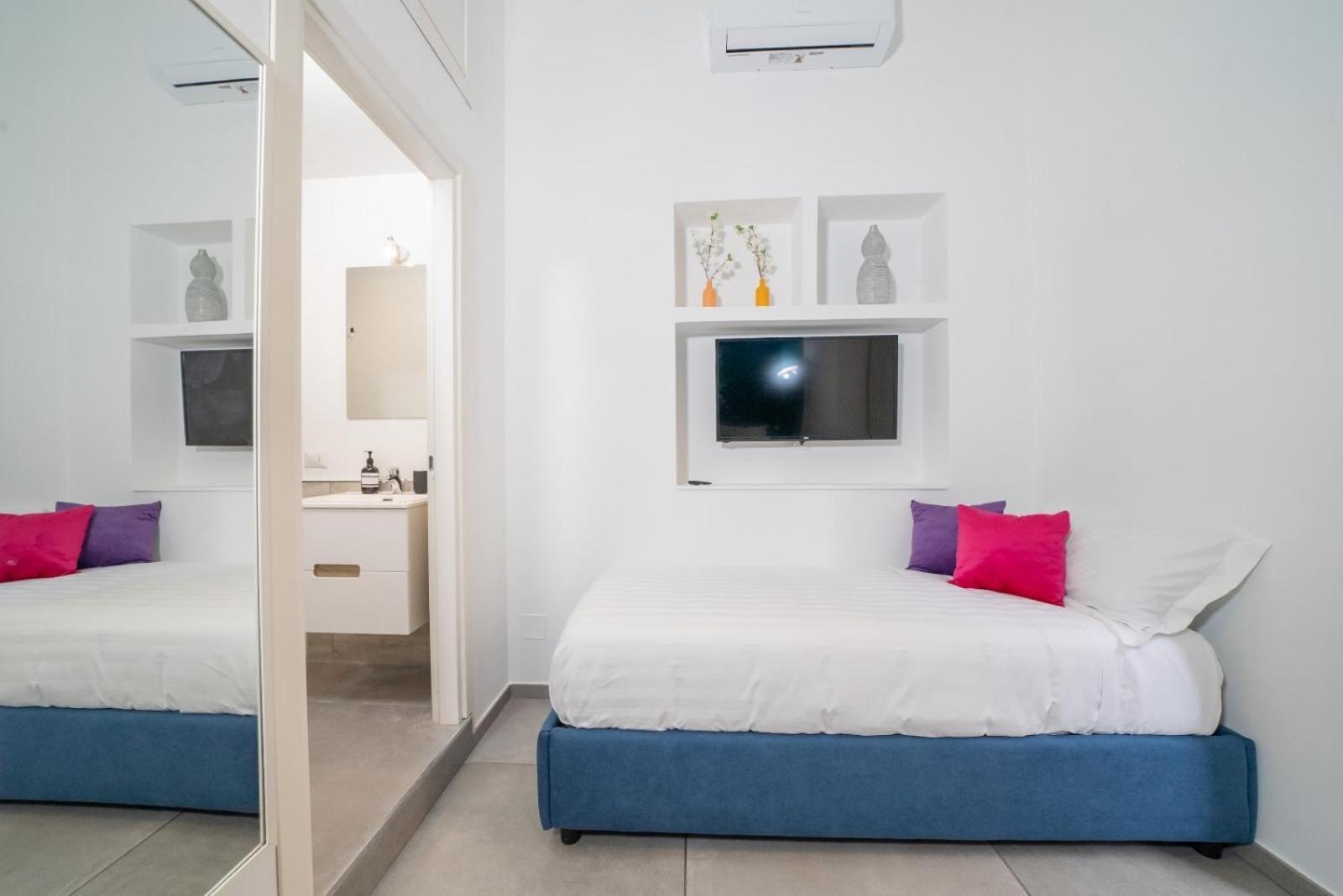 Bovio Boutique Studio Apartment Napoli Eksteriør billede